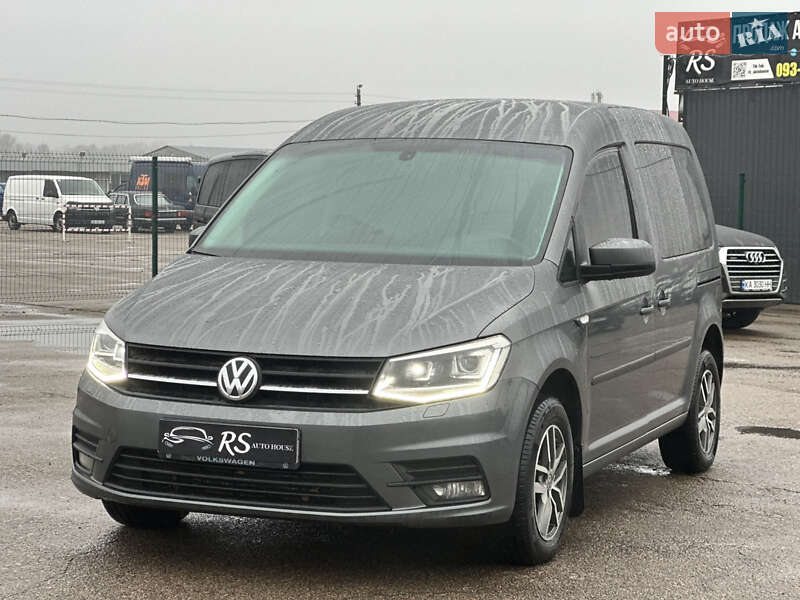 Мінівен Volkswagen Caddy 2016 в Києві фото 6 Мінівен Volkswagen Caddy 2016 в Києві