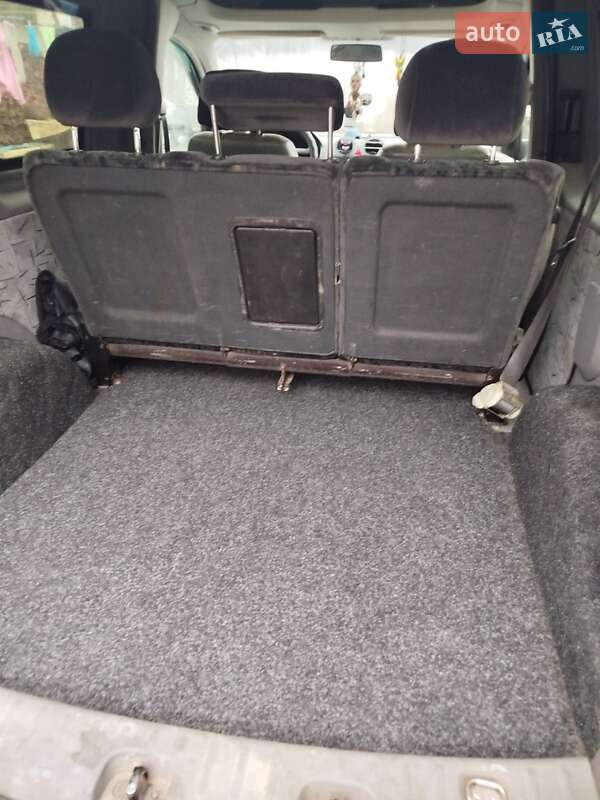 Минивэн Volkswagen Caddy 2005 в Сарнах фото 6 Минивэн Volkswagen Caddy 2005 в Сарнах