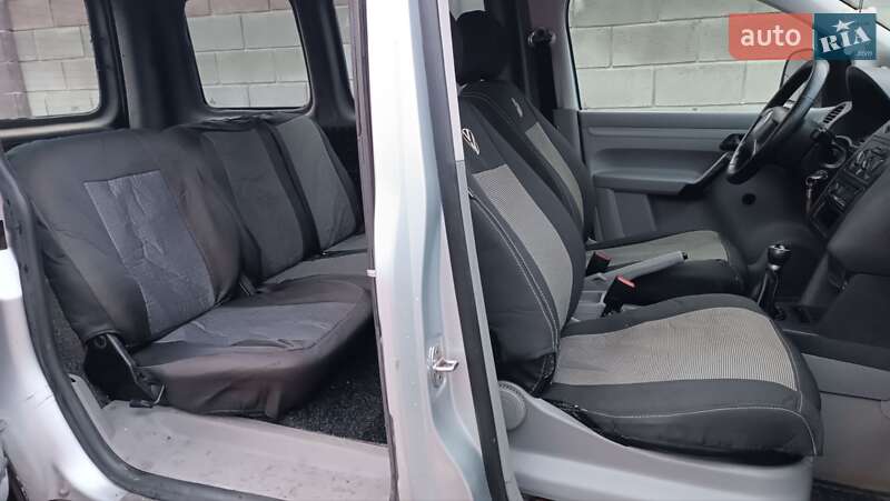 Минивэн Volkswagen Caddy 2006 в Сарнах