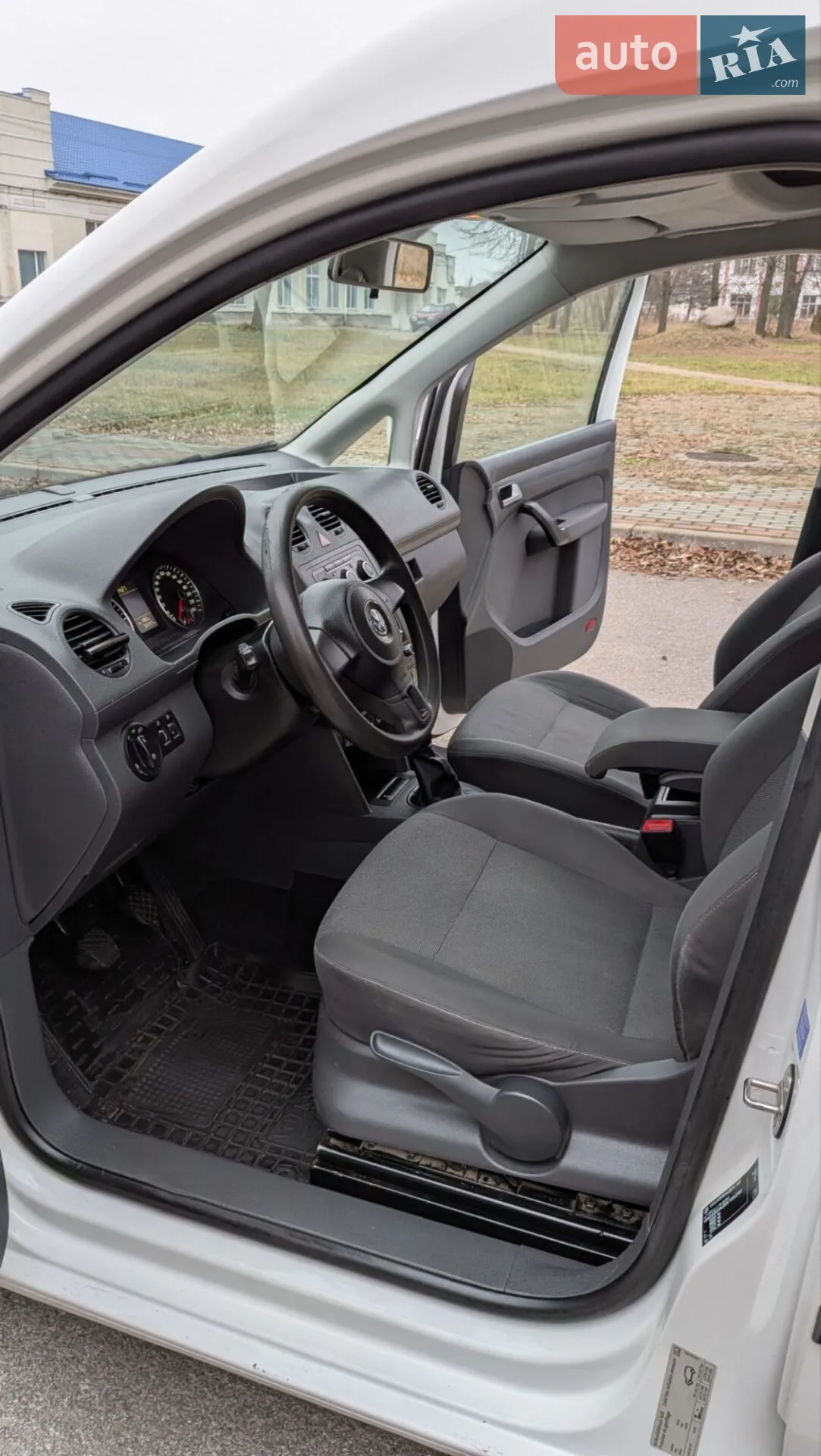 2014 Volkswagen Caddy - мініатюра 32