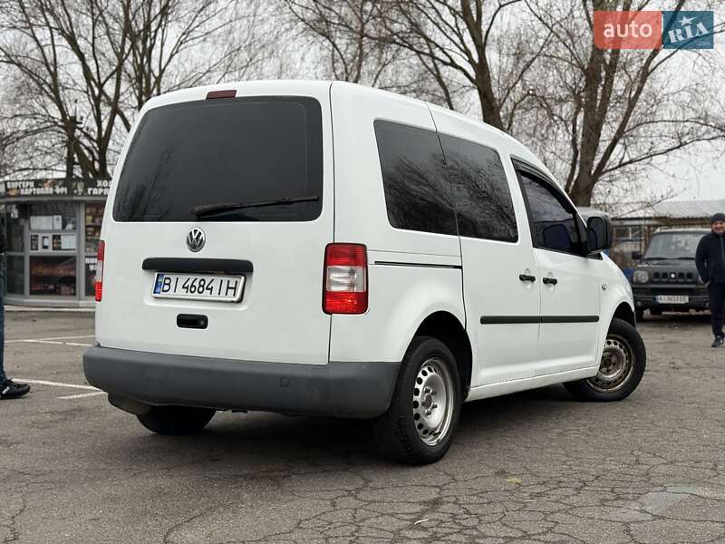 Минивэн Volkswagen Caddy 2006 в Киеве