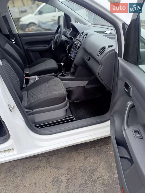 Мінівен Volkswagen Caddy 2014 в Козятині