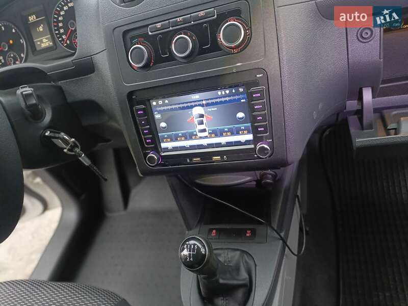 Мінівен Volkswagen Caddy 2014 в Козятині