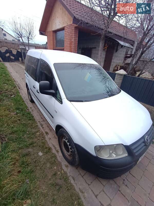 Минивэн Volkswagen Caddy 2004 в Львове