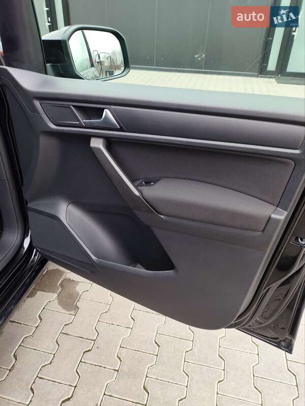 Минивэн Volkswagen Caddy 2016 в Черновцах фото 57 Минивэн Volkswagen Caddy 2016 в Черновцах