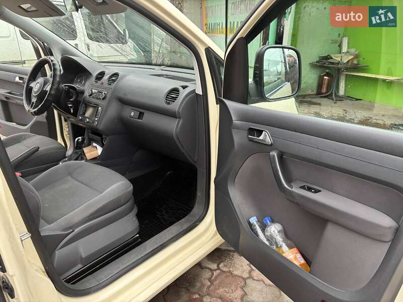 Минивэн Volkswagen Caddy 2011 в Городке фото 5 Минивэн Volkswagen Caddy 2011 в Городке