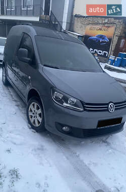 Грузовой фургон Volkswagen Caddy 2014 в Киеве