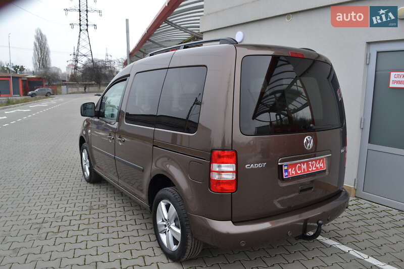 Минивэн Volkswagen Caddy 2011 в Виннице
