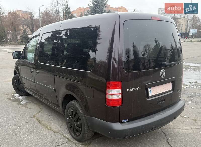 Минивэн Volkswagen Caddy 2011 в Лубнах
