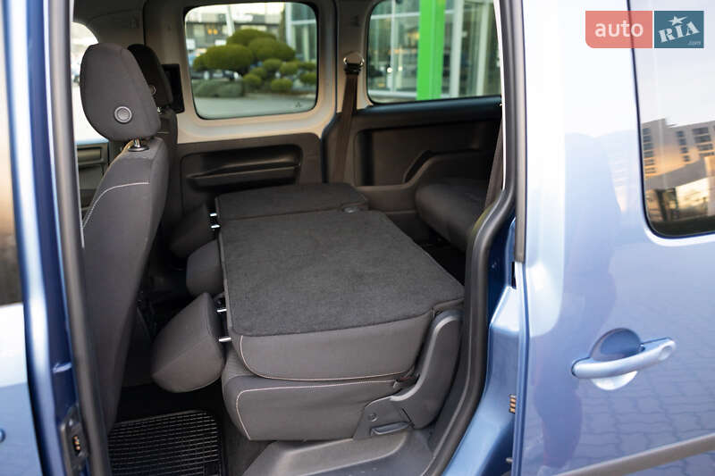 Минивэн Volkswagen Caddy 2017 в Луцке
