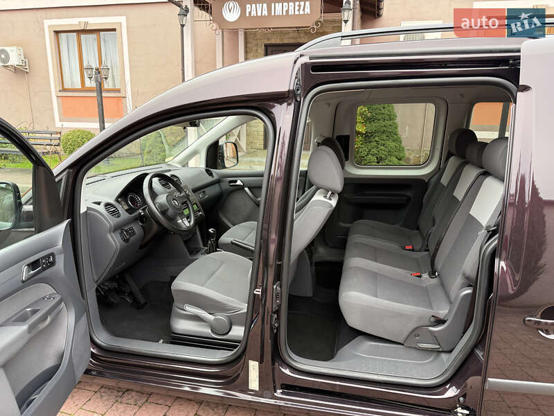 Мінівен Volkswagen Caddy 2013 в Стрию