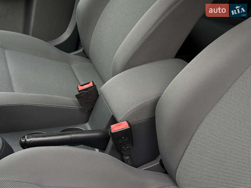 Мінівен Volkswagen Caddy 2013 в Стрию