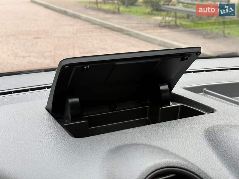 Мінівен Volkswagen Caddy 2013 в Стрию