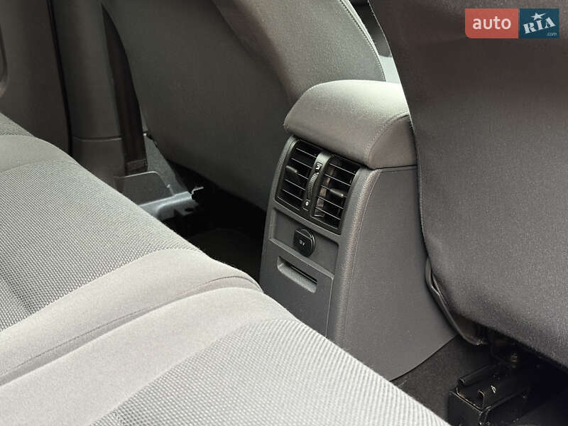 Мінівен Volkswagen Caddy 2013 в Стрию