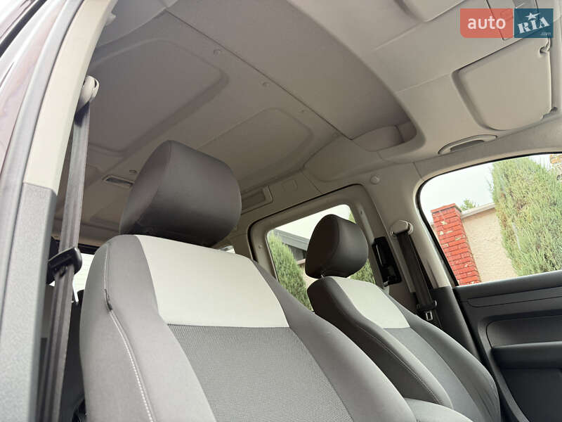 Мінівен Volkswagen Caddy 2013 в Стрию