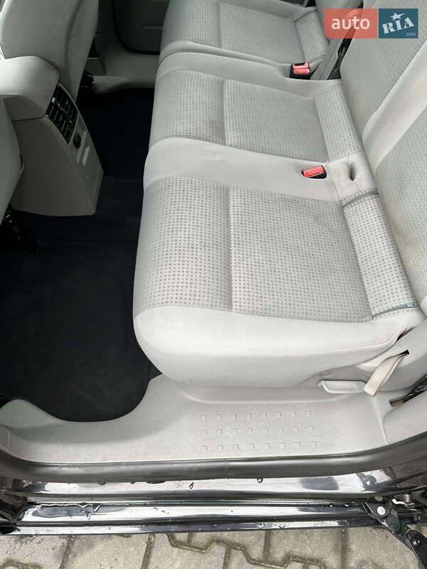 Мінівен Volkswagen Caddy 2010 в Луцьку