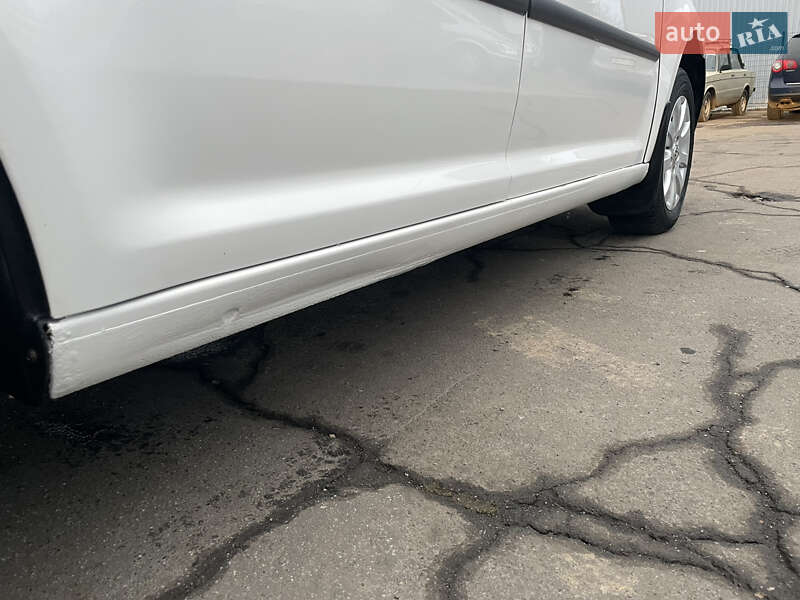 Мінівен Volkswagen Caddy 2005 в Вінниці