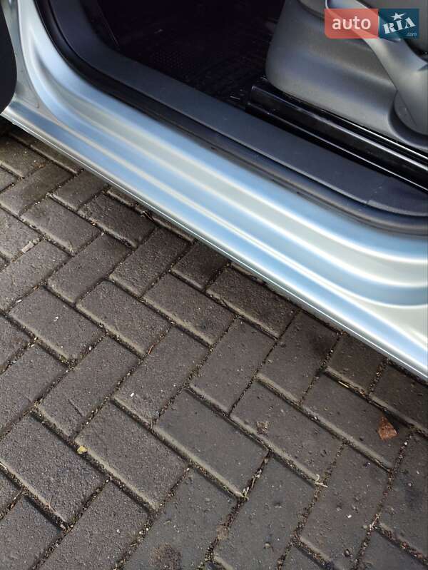 Минивэн Volkswagen Caddy 2012 в Черновцах