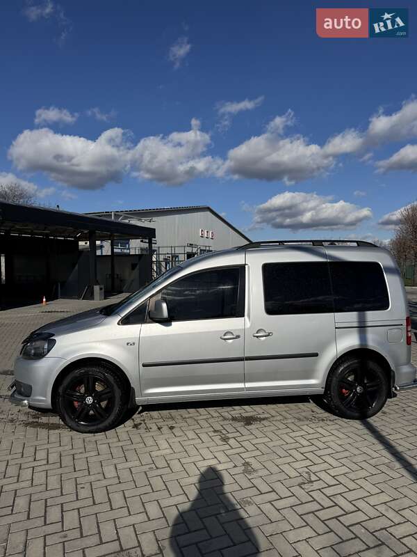Мінівен Volkswagen Caddy 2013 в Івано-Франківську