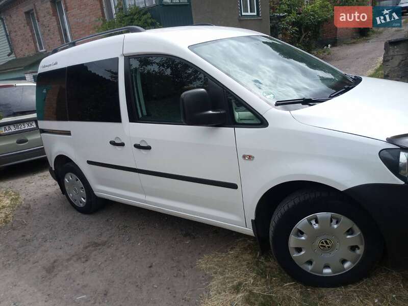 Мінівен Volkswagen Caddy 2010 в Жмеринці