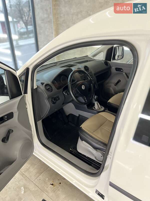 Мінівен Volkswagen Caddy 2008 в Рівному
