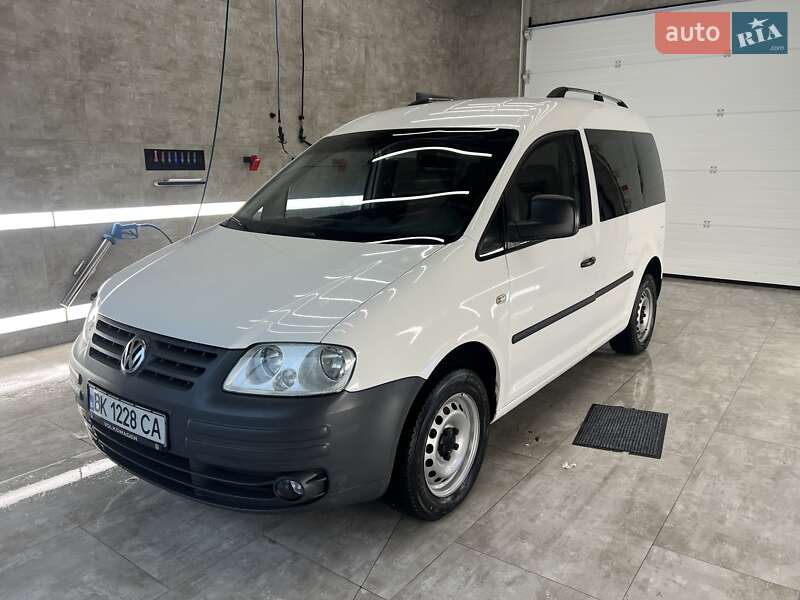 Мінівен Volkswagen Caddy 2008 в Рівному