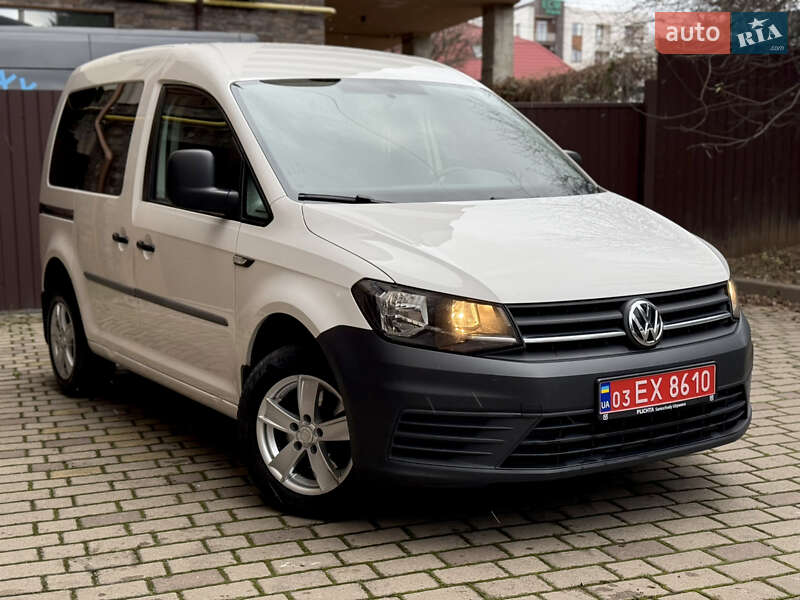 Мінівен Volkswagen Caddy 2017 в Ужгороді