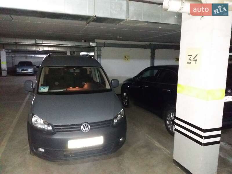 Volkswagen Caddy 2013