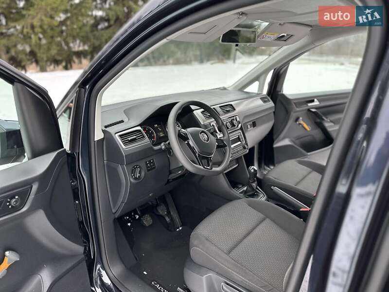 Мінівен Volkswagen Caddy 2018 в Дубні
