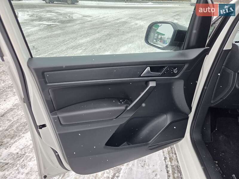 Мінівен Volkswagen Caddy 2018 в Калуші