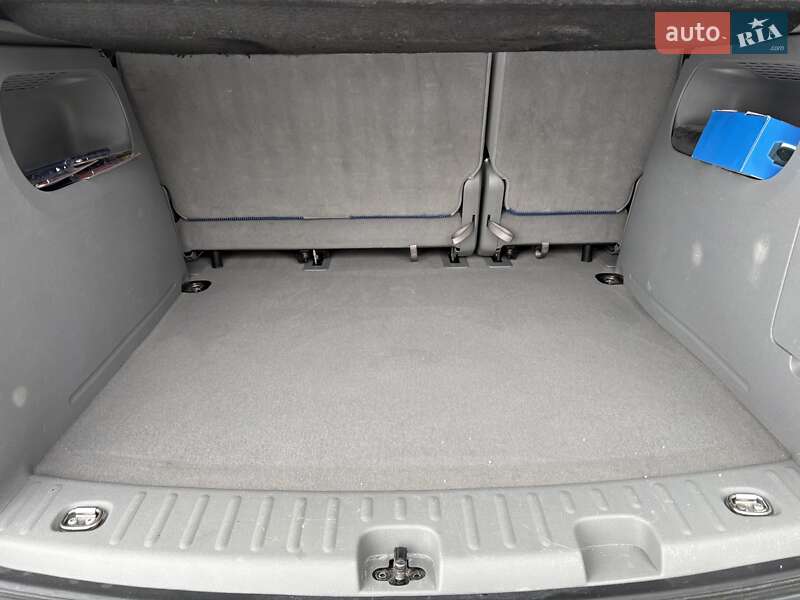 Минивэн Volkswagen Caddy 2006 в Судовой Вишне