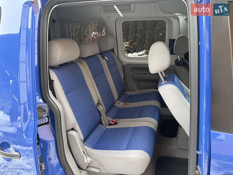 Минивэн Volkswagen Caddy 2006 в Судовой Вишне