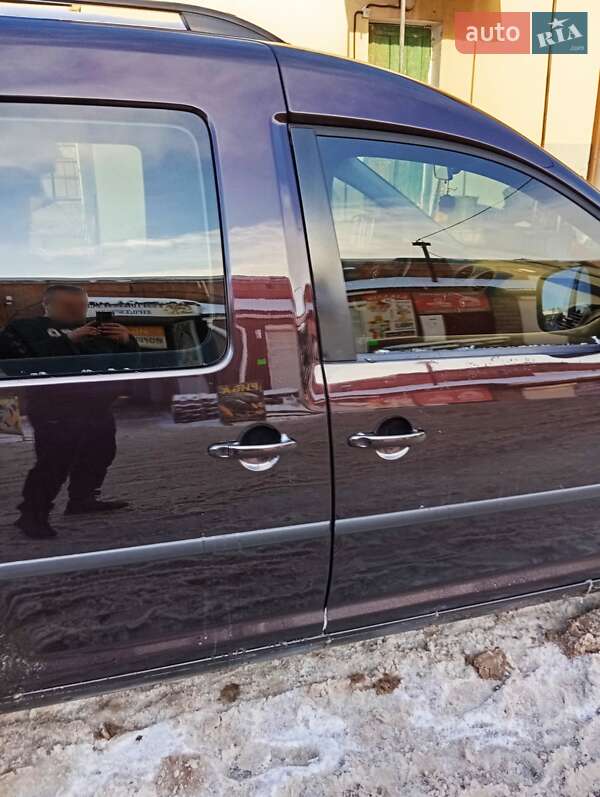 Мінівен Volkswagen Caddy 2011 в Чернігові