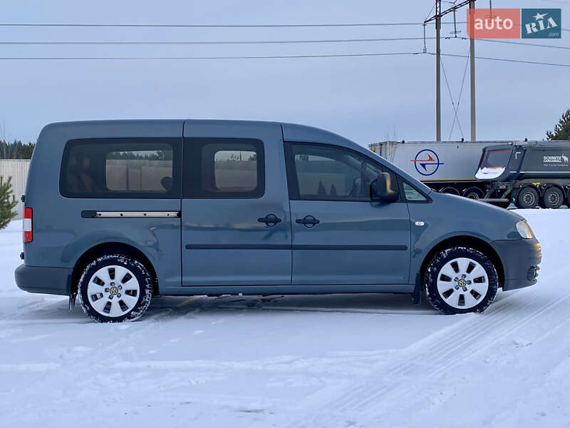 Минивэн Volkswagen Caddy 2008 в Киеве