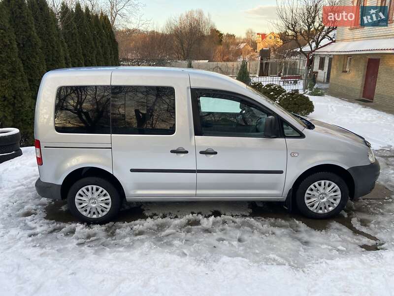 Мінівен Volkswagen Caddy 2008 в Києві