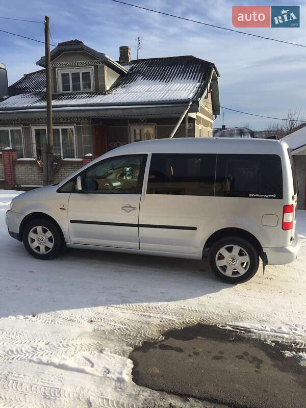 Мінівен Volkswagen Caddy 2010 в Заліщиках