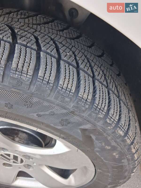 Мінівен Volkswagen Caddy 2016 в Чернівцях