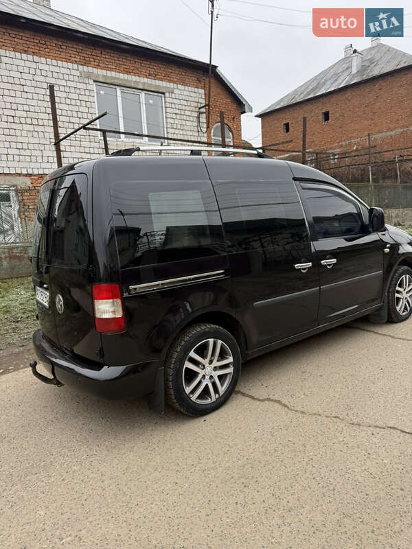 Минивэн Volkswagen Caddy 2004 в Виноградове
