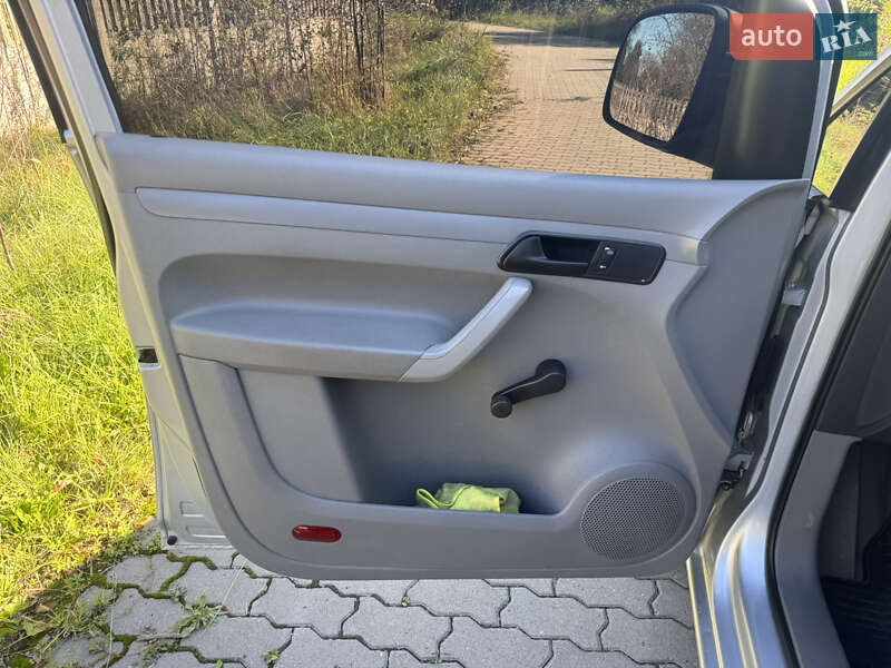 Мінівен Volkswagen Caddy 2006 в Болехові фото 13 Мінівен Volkswagen Caddy 2006 в Болехові