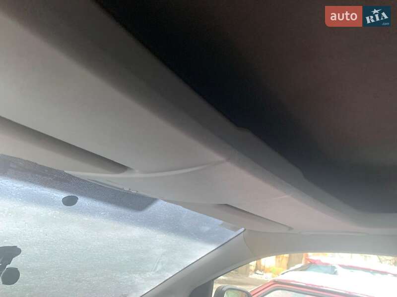 Грузовой фургон Volkswagen Caddy 2014 в Киеве