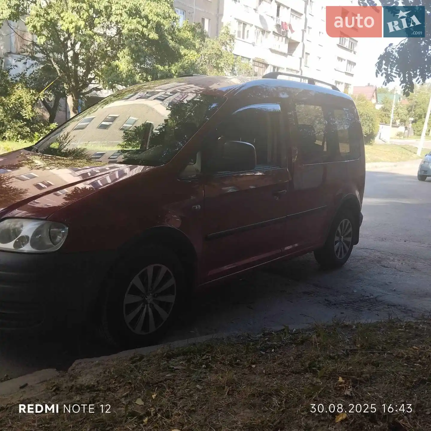 2010 Volkswagen Caddy - мініатюра 2