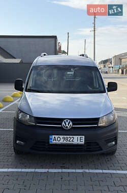 Грузовой фургон Volkswagen Caddy 2015 в Виноградове
