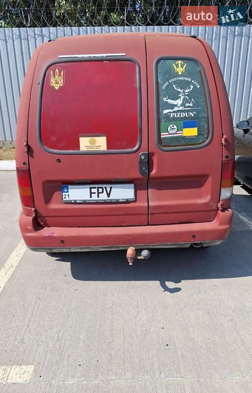 Грузовой фургон Volkswagen Caddy 2001 в Харькове