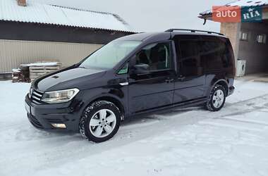 Мінівен Volkswagen Caddy 2016 в Чернівцях