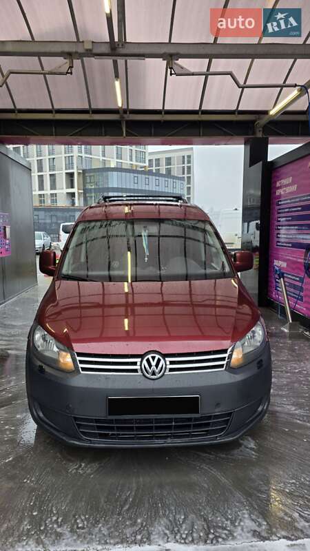 Минивэн Volkswagen Caddy 2012 в Львове