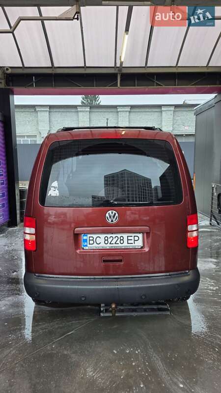 Минивэн Volkswagen Caddy 2012 в Львове