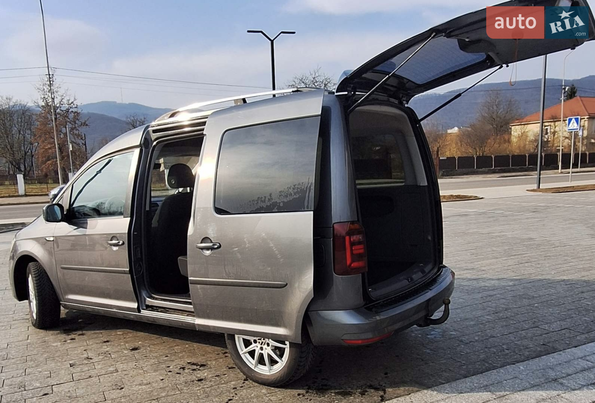 2017 Volkswagen Caddy - мініатюра 3
