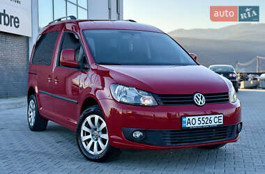 Минивэн Volkswagen Caddy 2011 в Хусте