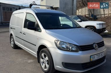 Вантажний фургон Volkswagen Caddy 2011 в Рівному