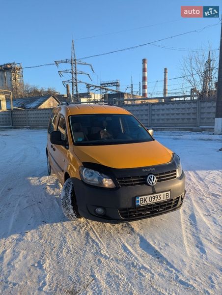 Volkswagen Caddy 2011